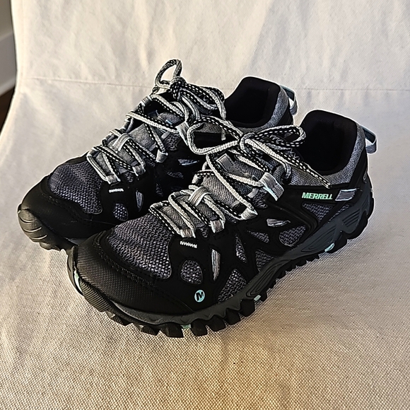NWOT Merrell // All Out Blaze Hiking Shoe 7 - Picture 1 of 7